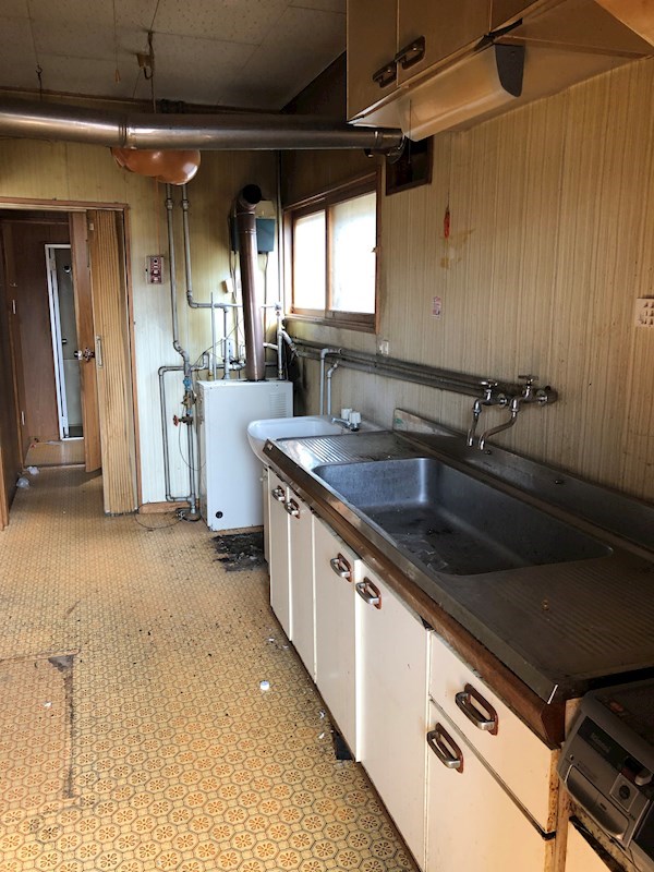 高砂町１１番　店舗 内観写真（内装）
