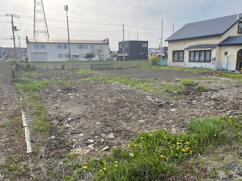 とん田西町２５６番　土地 現地写真