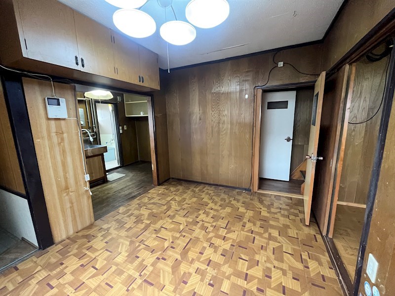 春光町３丁目２０番　戸建て 内観写真（リビング）