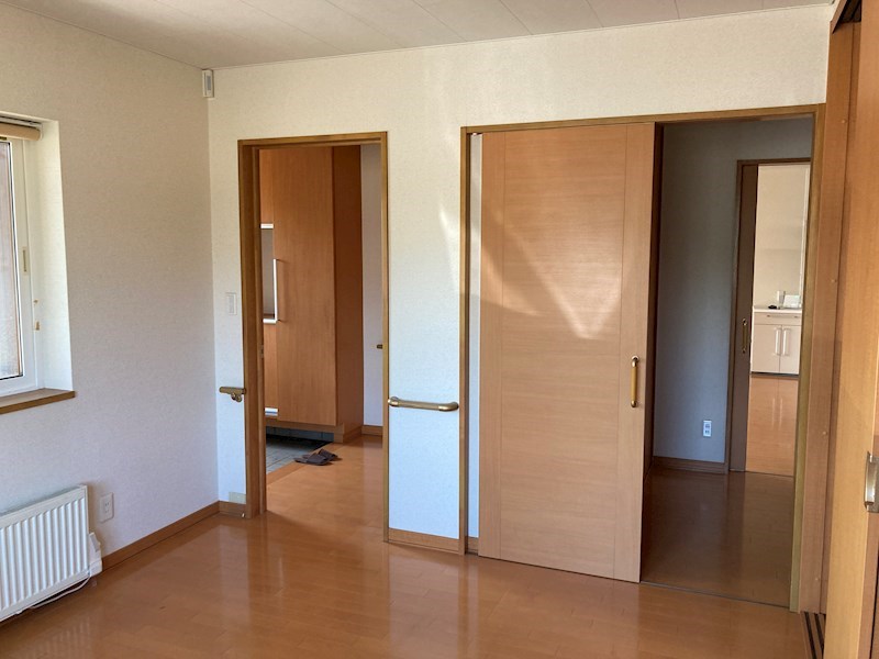 北上７４４　戸建て 内観写真（リビング以外の居室）