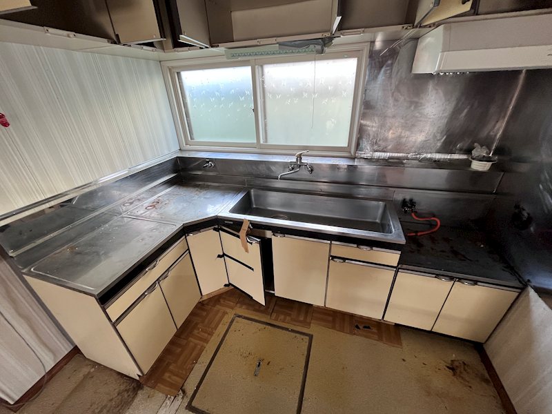 高栄西町３丁目１７８番　店舗付住居 その他