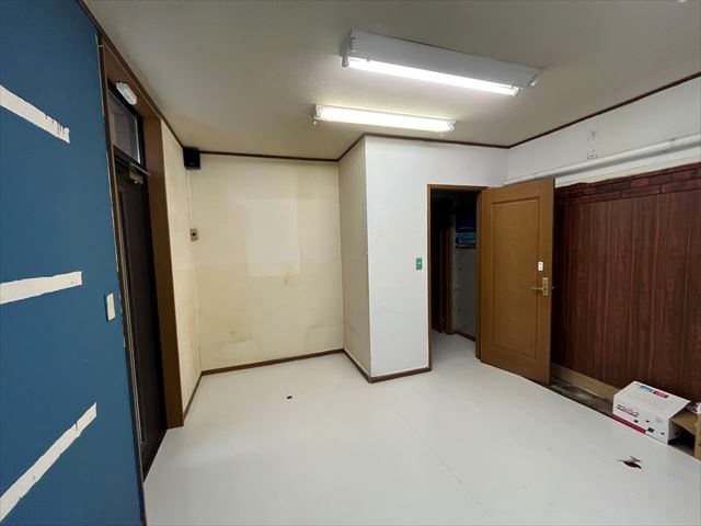 高栄西町３丁目１７８番　店舗付住居 その他