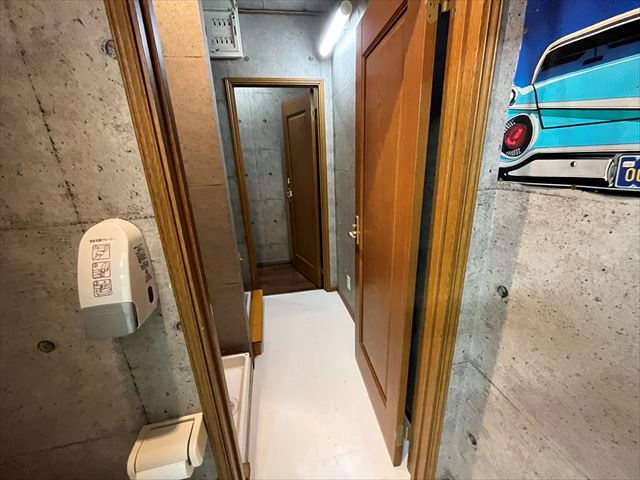 高栄西町３丁目１７８番　店舗付住居 その他