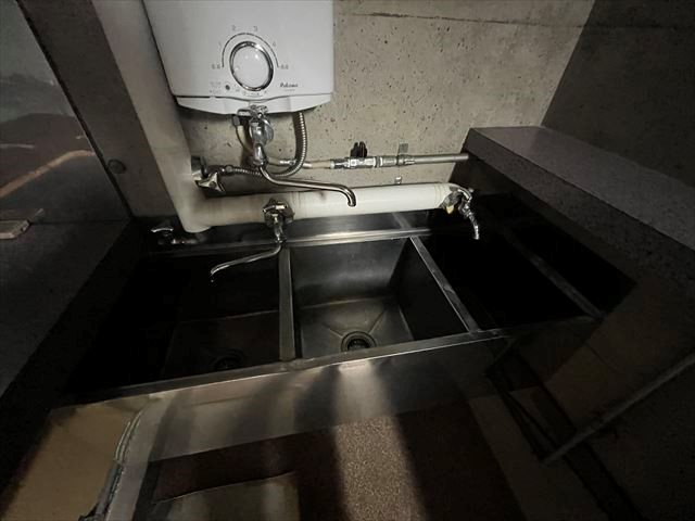 高栄西町３丁目１７８番　店舗付住居 内観写真（キッチン）