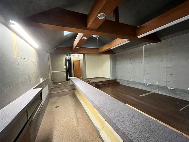 高栄西町３丁目１７８番　店舗付住居 その他