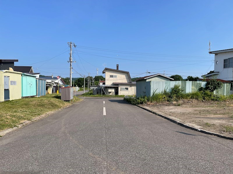 上ところ３５８番　土地 現地写真（前面道路含む現地写真）