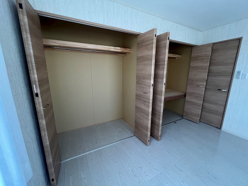 西富町３丁目１４８番　戸建て 内観写真（収納）