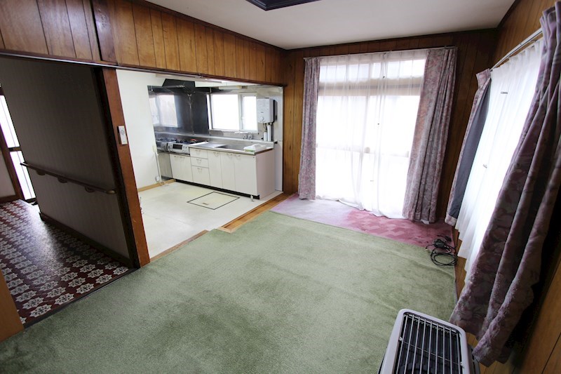 美幌町字鳥里１丁目５番　戸建て 内観写真（リビング）