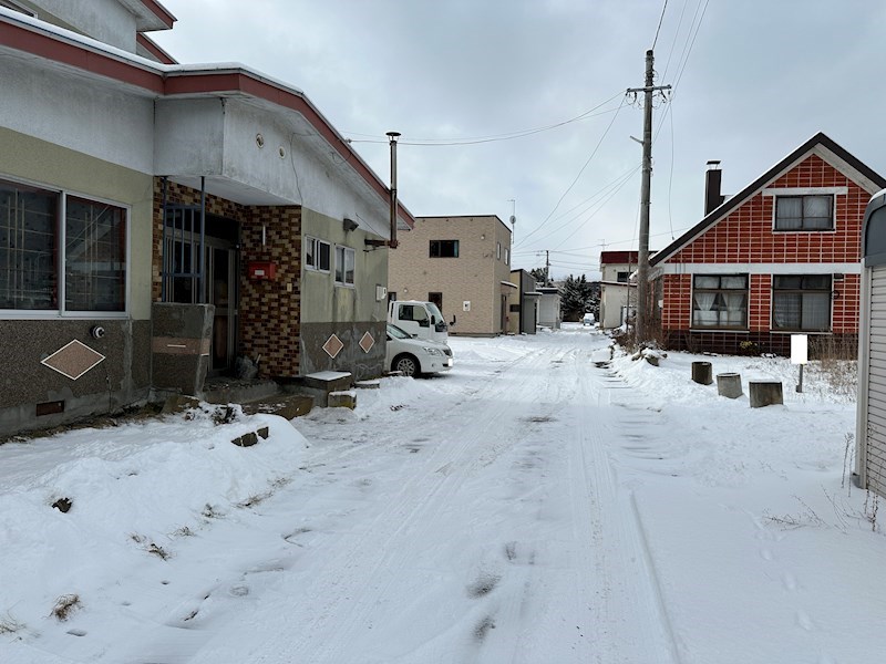 網走市大曲２丁目２１番　土地 現地写真（前面道路含む現地写真）
