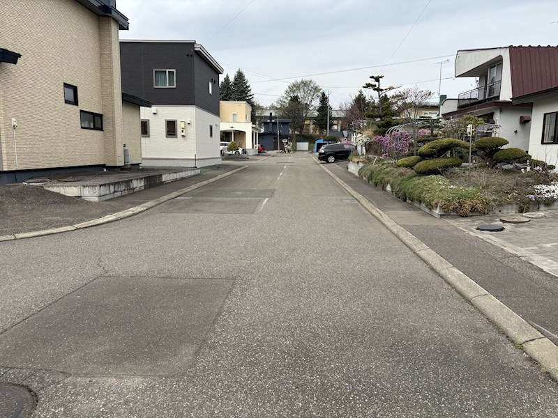 田端町１７番　戸建て 現地写真（前面道路含む現地写真）