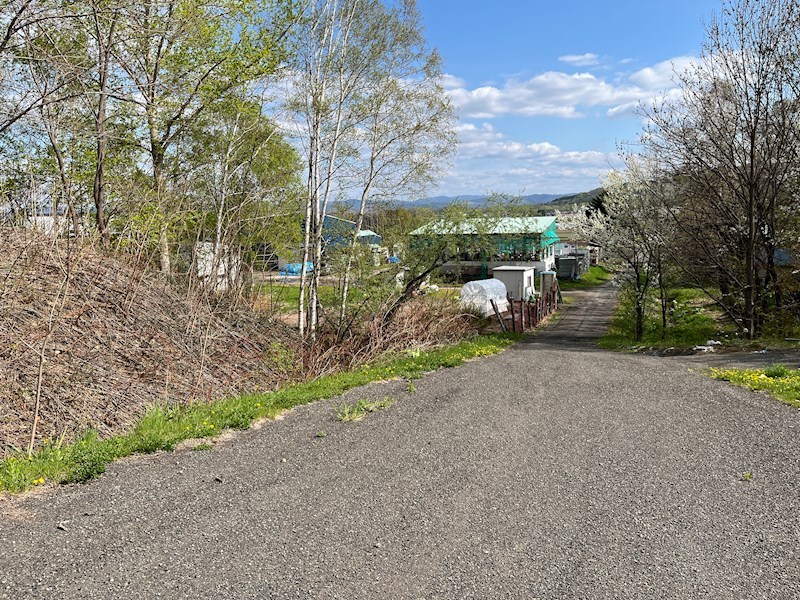 柏木１９９番　土地 現地写真（前面道路含む現地写真）