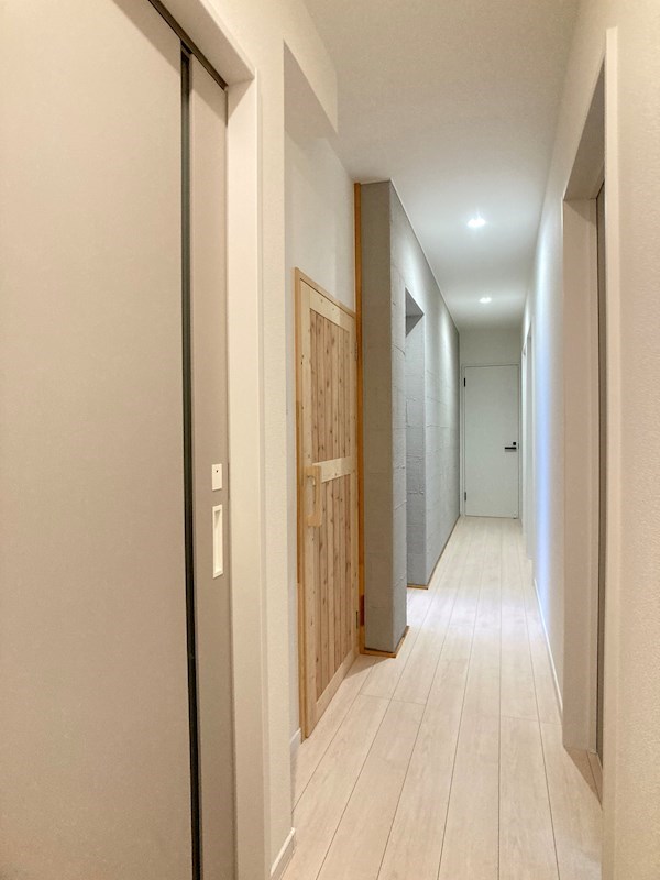 中央三輪３丁目５４８番　戸建て 内観写真（内装）