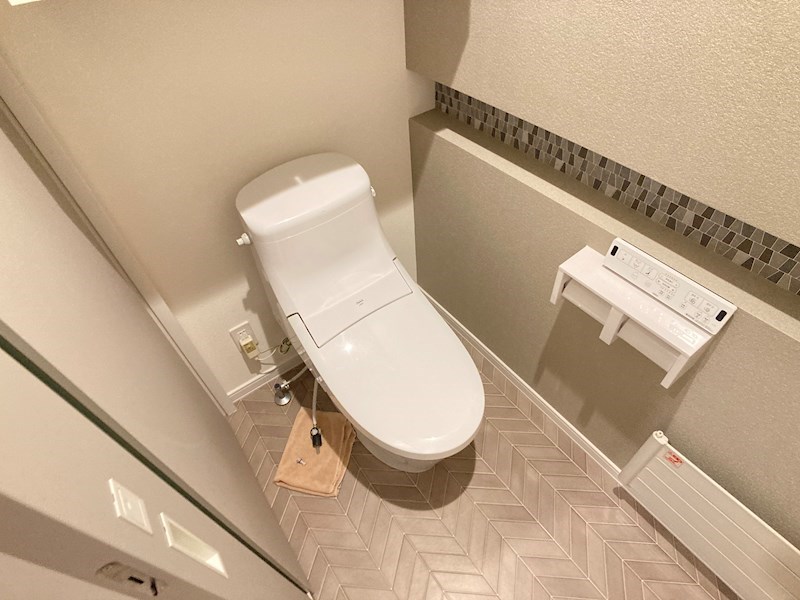 中央三輪３丁目５４８番　戸建て 内観写真（トイレ）