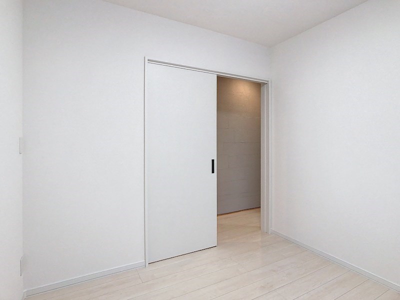 中央三輪３丁目５４８番　戸建て 内観写真（リビング以外の居室）