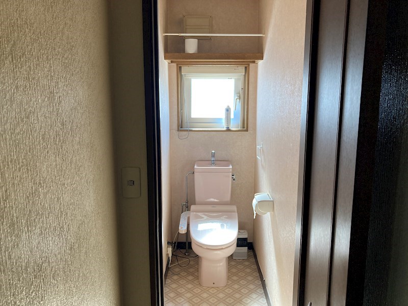 公園町１３番　戸建て 内観写真（トイレ）