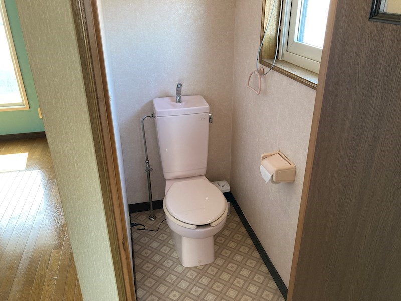 公園町１３番　戸建て 内観写真（トイレ）