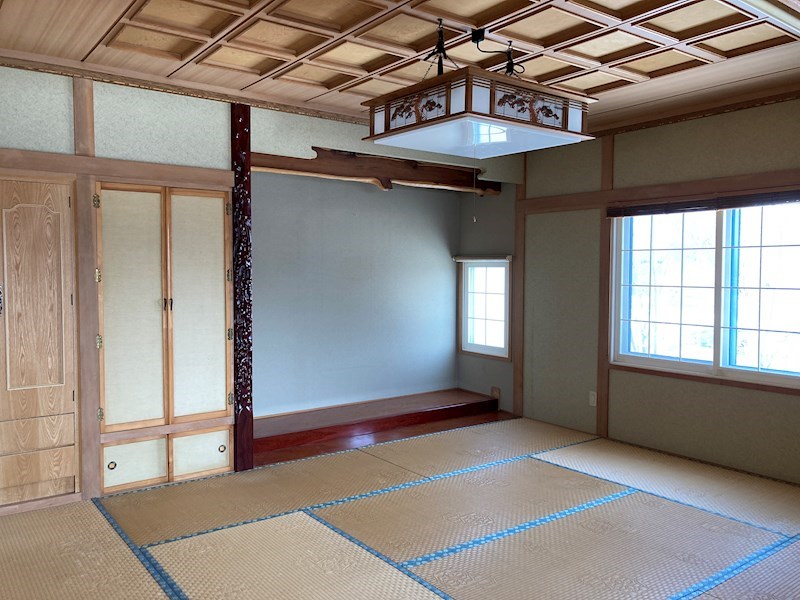 公園町１３番　戸建て 内観写真（リビング以外の居室）