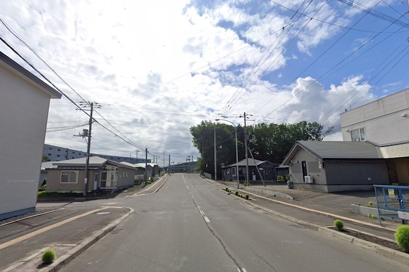 高栄西町３丁目１７８番　土地 現地写真（前面道路含む現地写真）