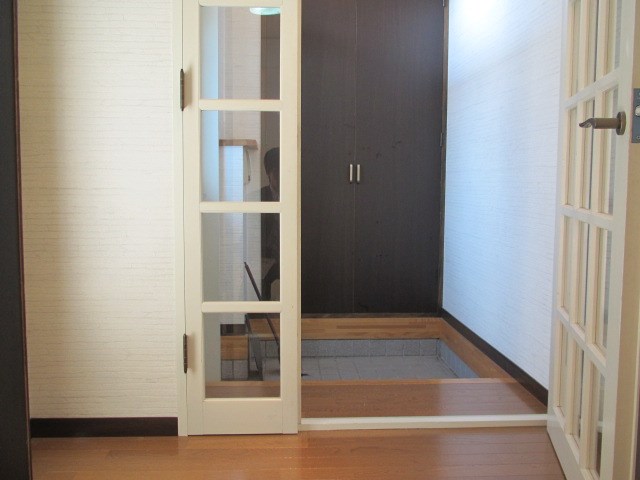 緑ヶ丘２丁目４番　戸建て 内観写真（内装）
