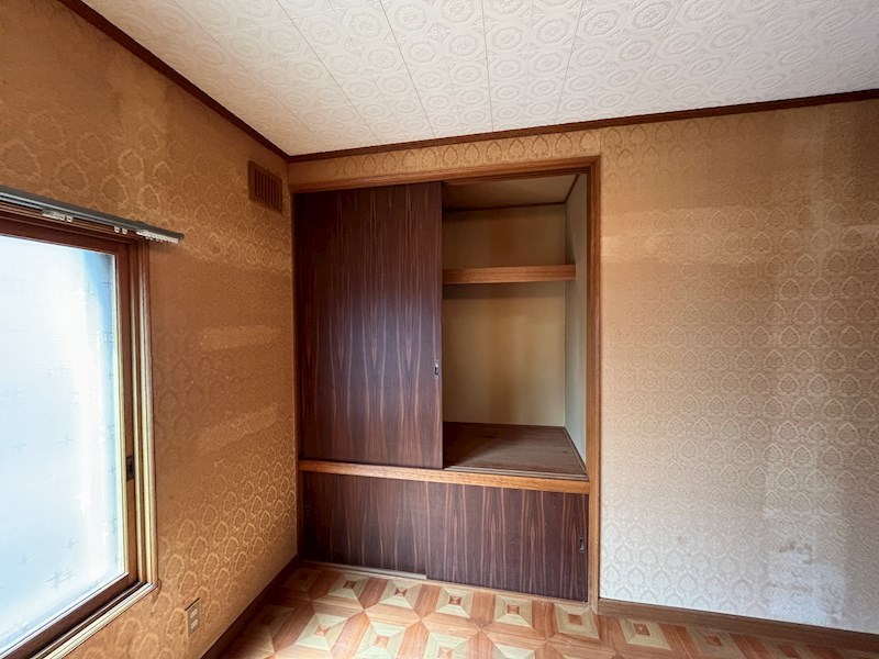 緑ヶ丘６丁目３０番　戸建て 内観写真（収納）