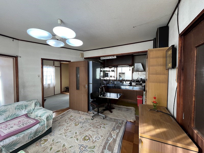 東三輪１丁目７８番　戸建て 内観写真（リビング以外の居室）