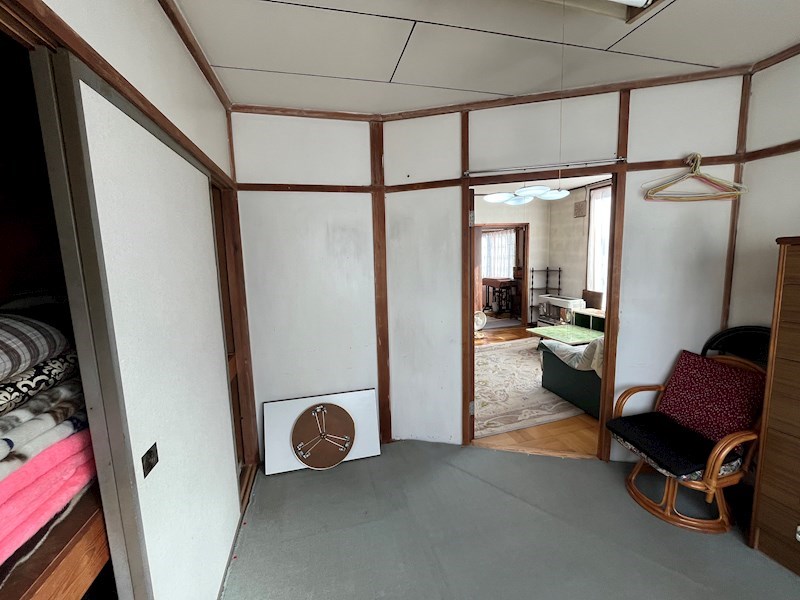 東三輪１丁目７８番　戸建て 内観写真（リビング以外の居室）