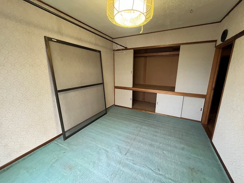 桜町３丁目２番　戸建て 内観写真（収納）