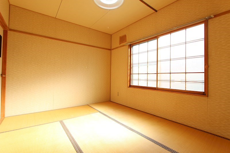 東相内町６５１番　戸建て 内観写真（リビング以外の居室）