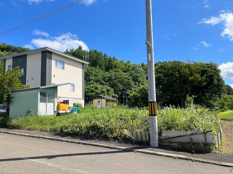 川東３４０番　土地 現地写真