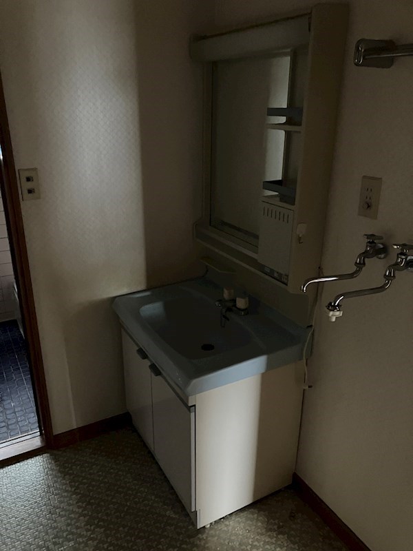 網走市駒場南３丁目４７番　戸建て 内観写真（洗面台・洗面所）