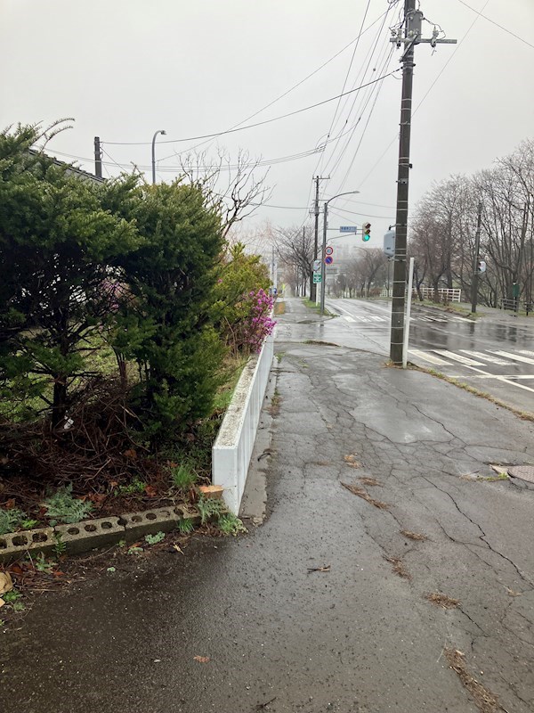 網走市駒場南３丁目４７番　戸建て 現地写真（前面道路含む現地写真）
