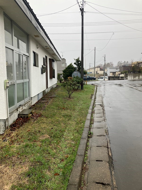 網走市駒場南３丁目４７番　戸建て 現地写真（前面道路含む現地写真）