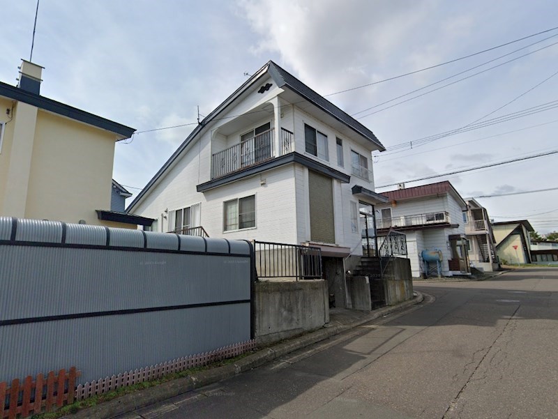泉町３丁目４番　貸家 現地写真