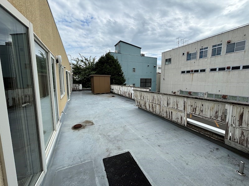 北三条西２丁目５番　店舗付住宅 現地写真（バルコニー）