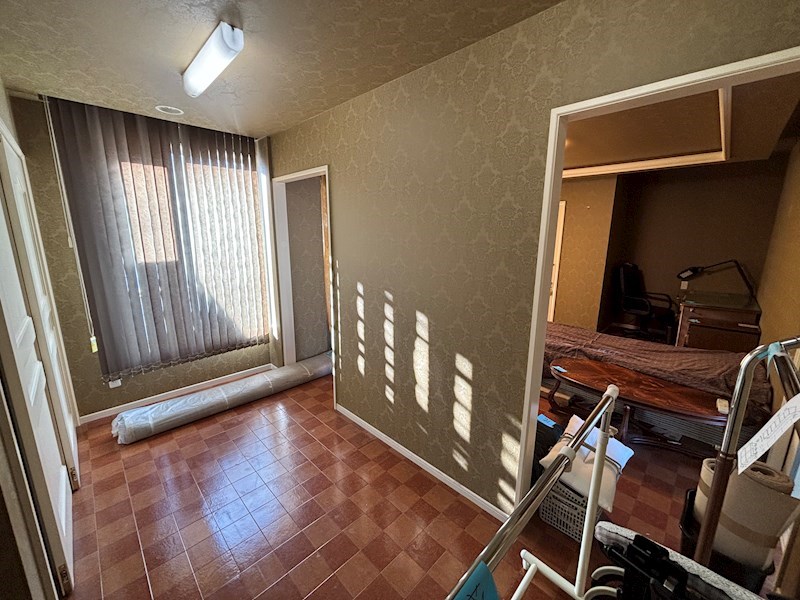北三条西２丁目５番　店舗付住宅 内観写真（リビング以外の居室）