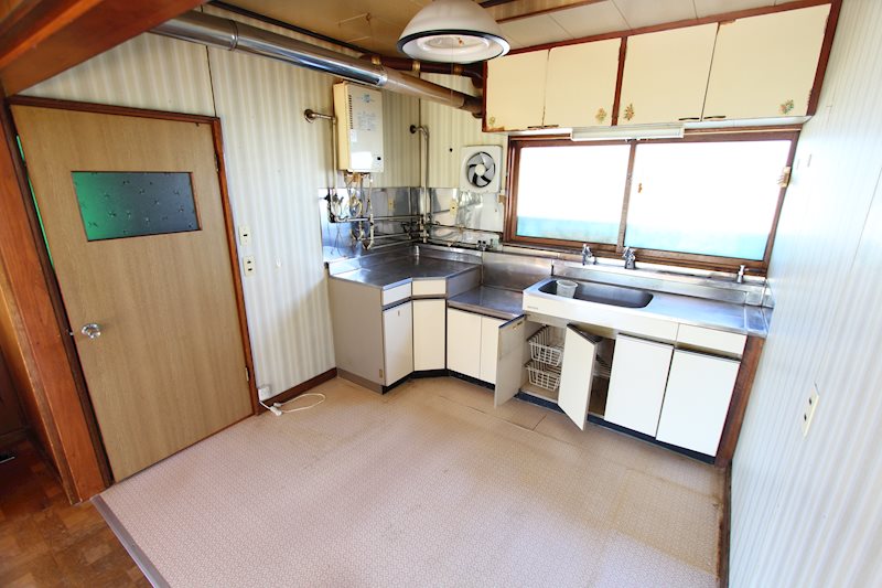 美幌町字青葉１丁目２２番　戸建て 内観写真（キッチン）