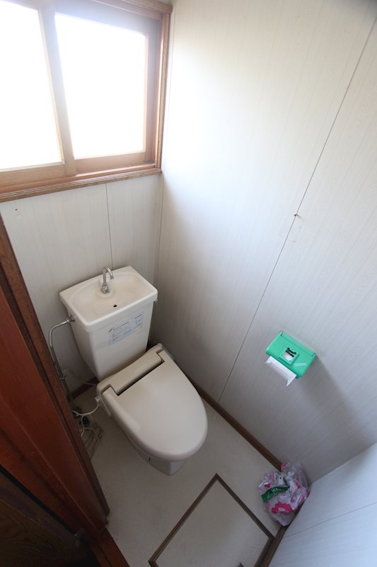 美幌町字青葉１丁目２２番　戸建て 内観写真（トイレ）