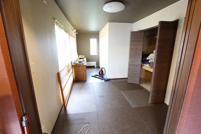 津別町字共和４６番　戸建て 内観写真（リビング以外の居室）