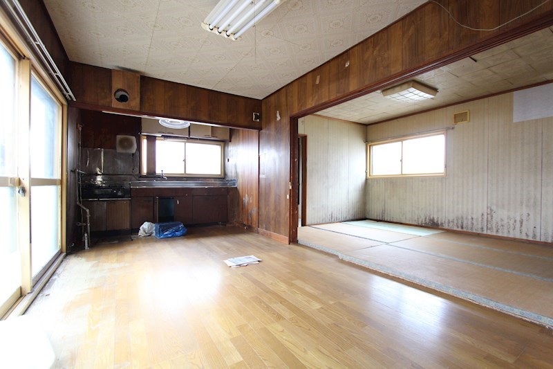 美幌町字元町２番　戸建て 内観写真（リビング）