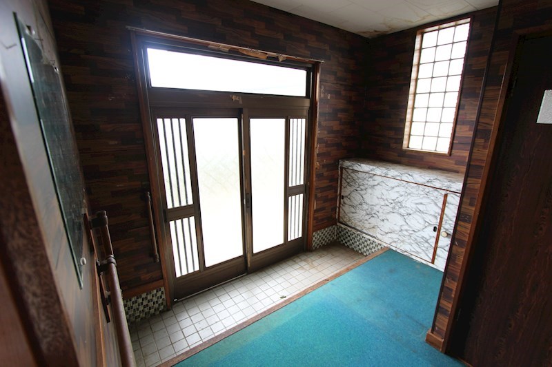 美幌町字青山北３７番　戸建て 現地写真（玄関）