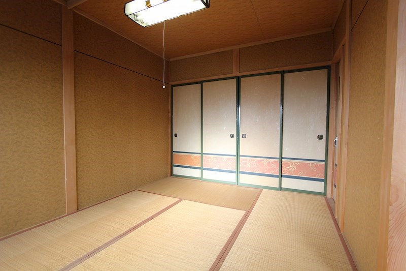 美幌町字鳥里１丁目４番　戸建て 内観写真（リビング以外の居室）