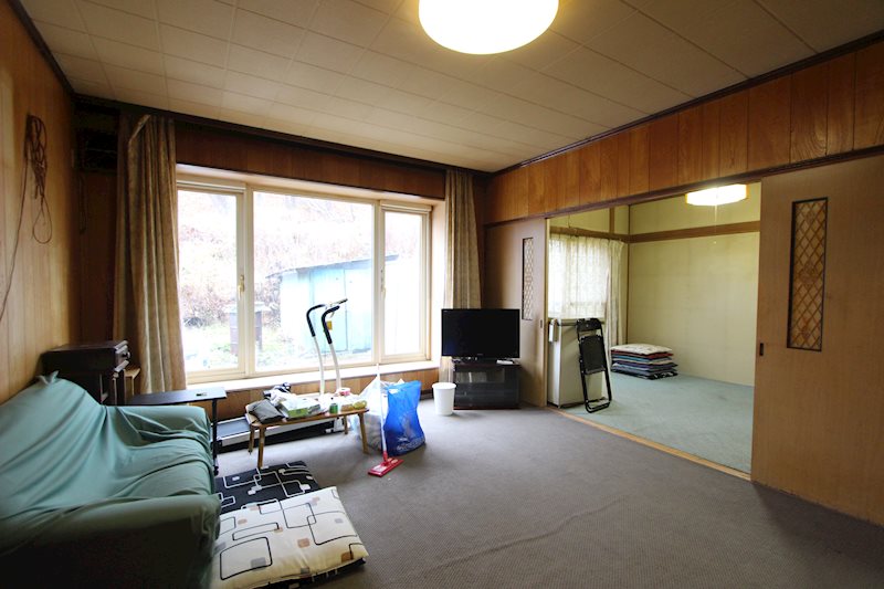 美幌町字東４条南４丁目１７番　戸建て 内観写真（リビング）