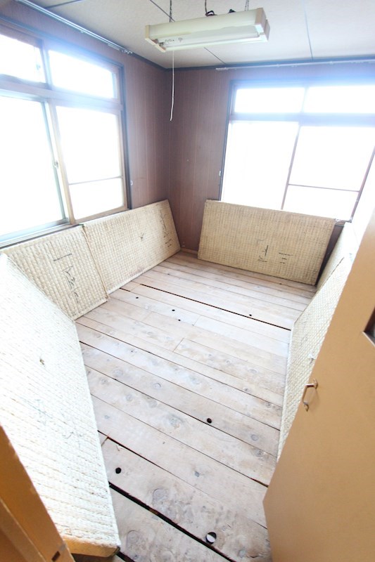 美幌町字青山北９番　戸建て 内観写真（リビング以外の居室）