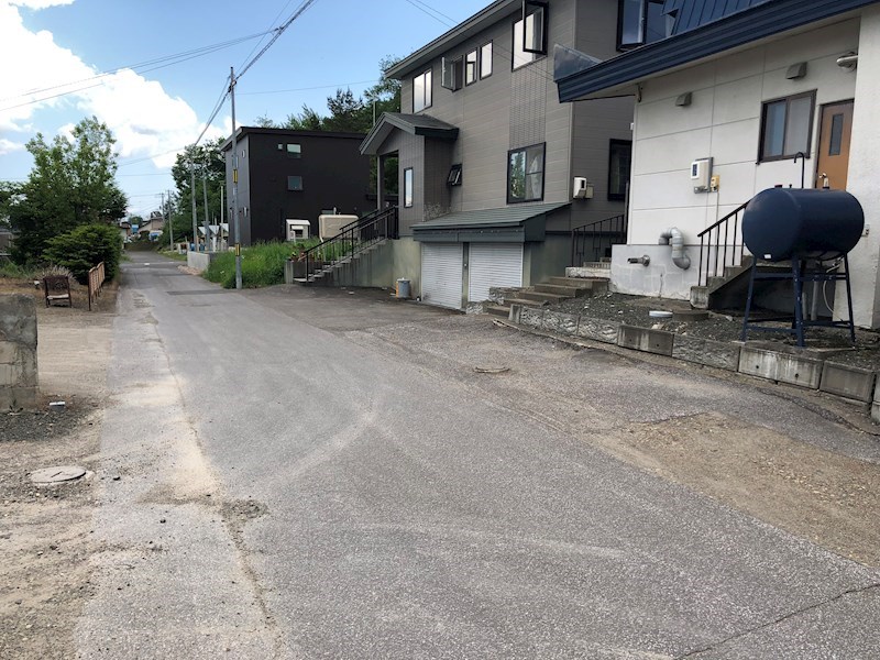 美幌町字東２条南４丁目１番　戸建て 現地写真（前面道路含む現地写真）