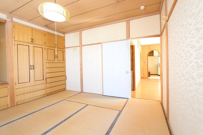 美幌町字東２条南４丁目１番　戸建て 内観写真（寝室）