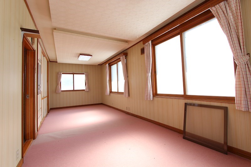 美幌町字東２条南４丁目１番　戸建て 内観写真（子供部屋）