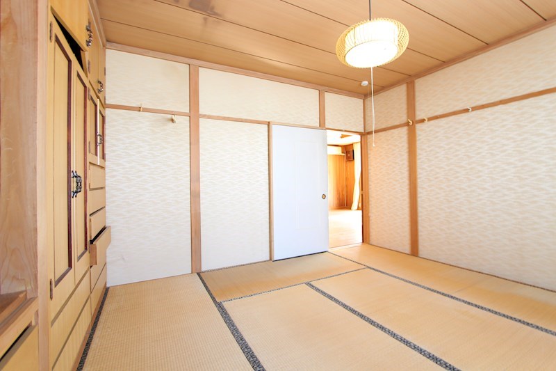 美幌町字東２条南４丁目１番　戸建て 内観写真（寝室）