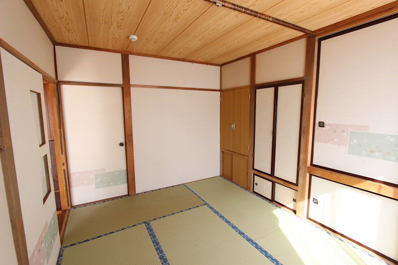 美幌町字仲町１丁目１０５番　戸建て 内観写真（寝室）