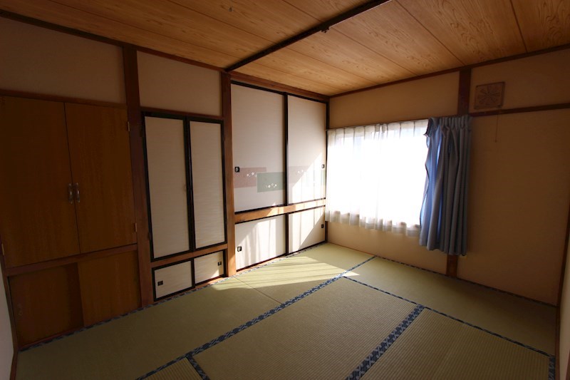 美幌町字仲町１丁目１０５番　戸建て 内観写真（寝室）
