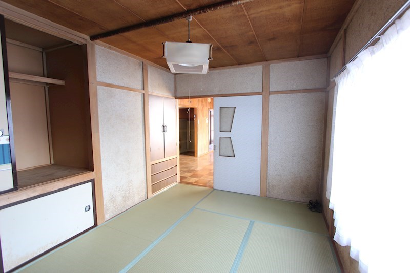 美幌町字仲町１丁目１０５番　戸建て 内観写真（リビング以外の居室）
